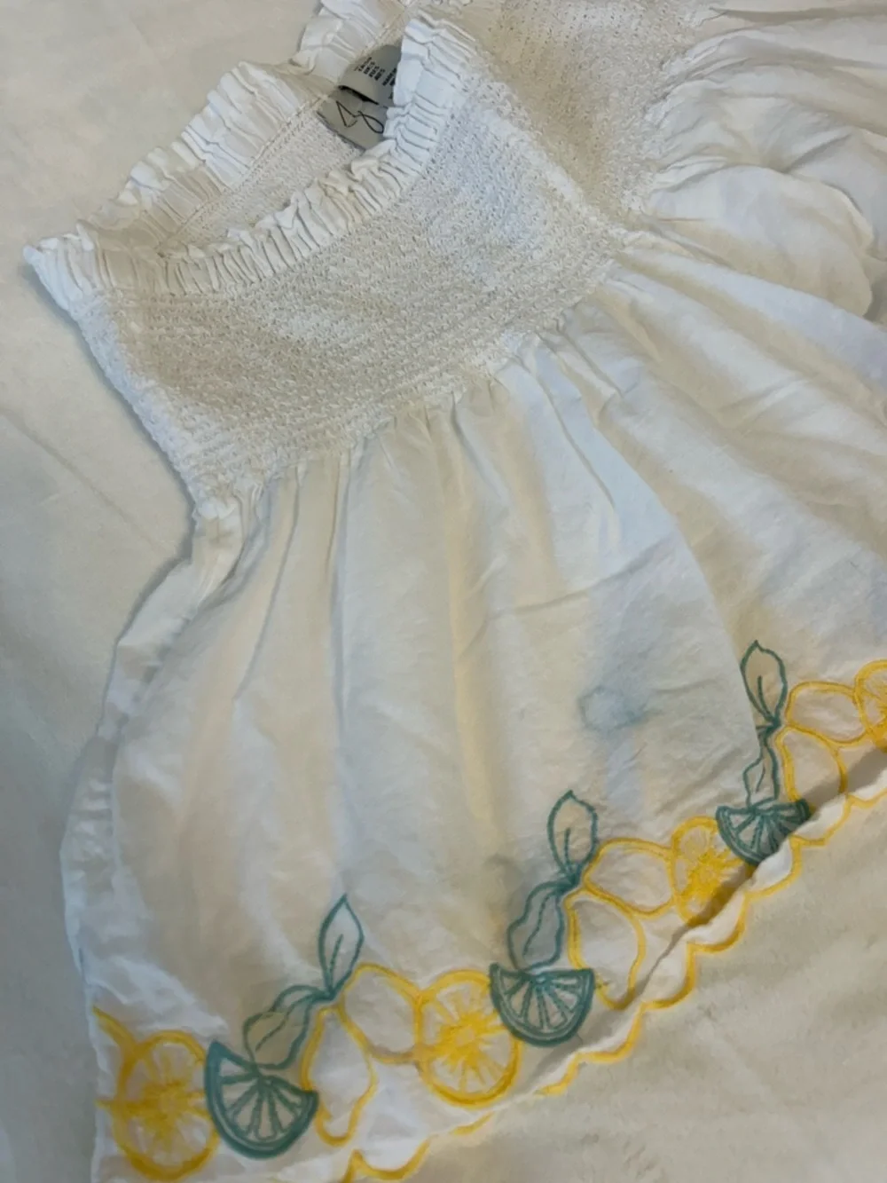 Joie White Smocked Bloomers with Yellow & Green Lemon Floral Embroidery S - Picture 3 of 10